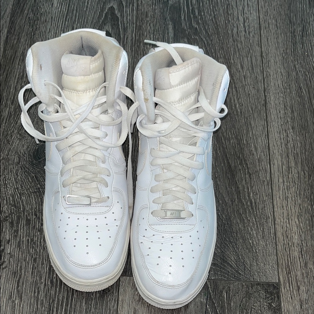 Men's Classic White High-Top Athletic Shoes